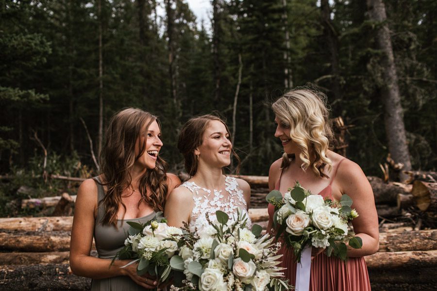 Mountain Wedding Couple Photoshoot