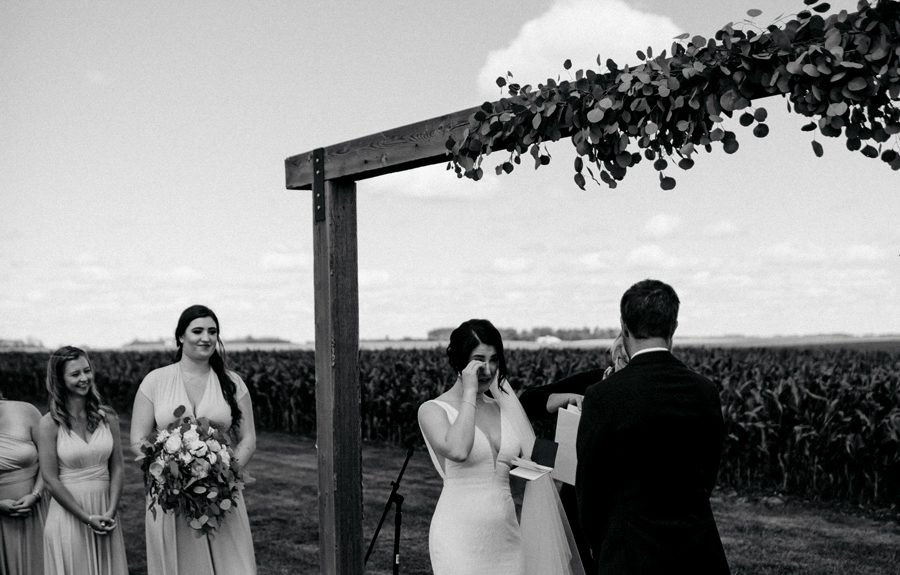 Barn Wedding Couple Photoshoot Ideas