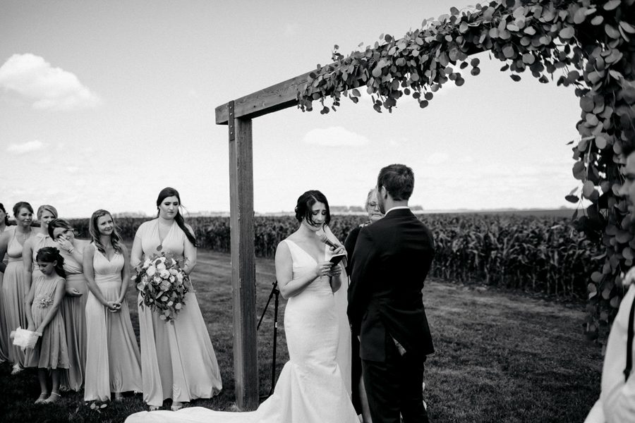 Barn Wedding Couple Photoshoot Ideas