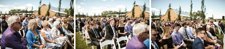 Barn Wedding Couple Photoshoot Ideas