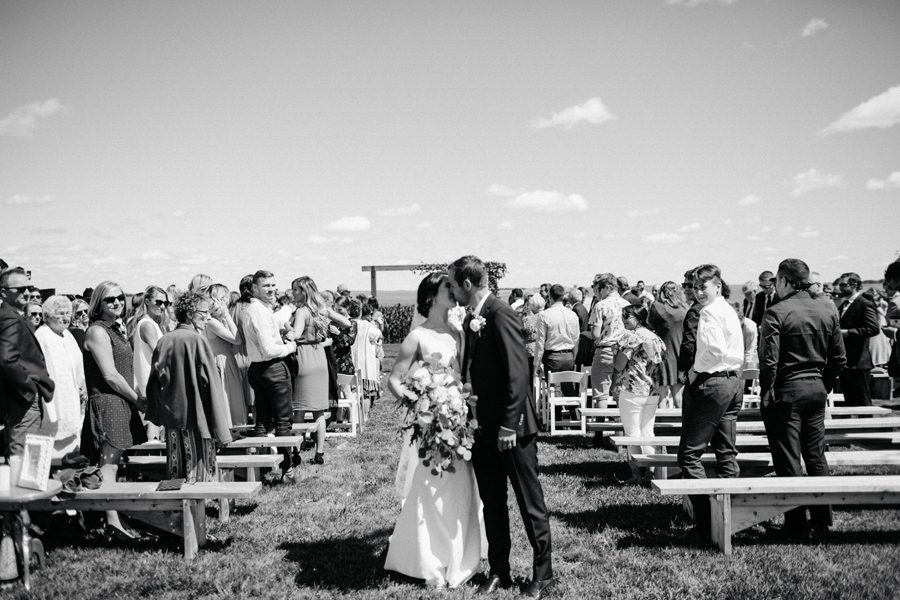 Barn Wedding Couple Photographs Ideas