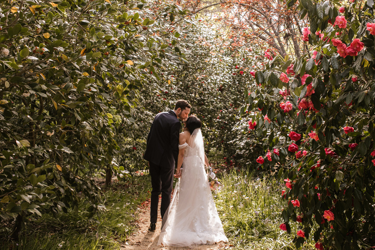 Garden Wedding Couple Photographer