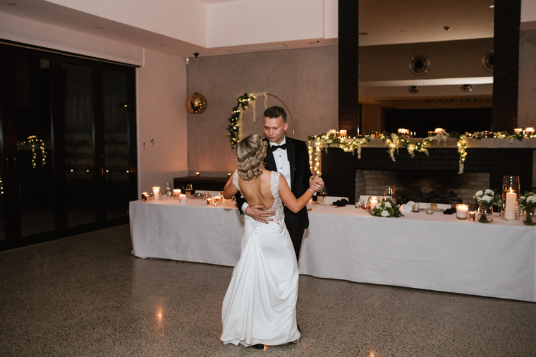 Destinations Wedding Couple Dance Photographer