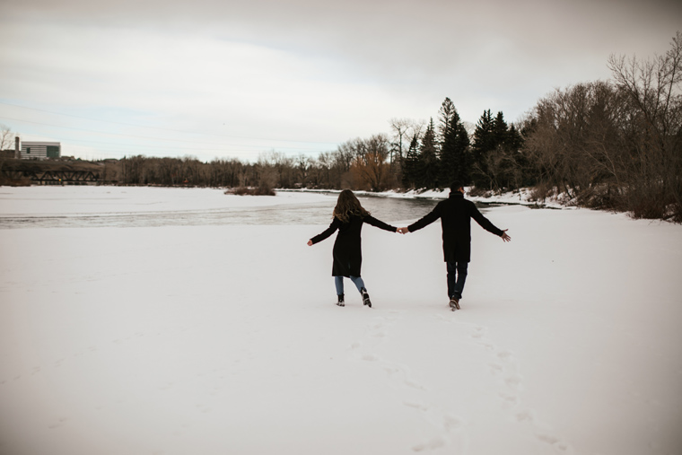 Winter Engagement Couple Photographer