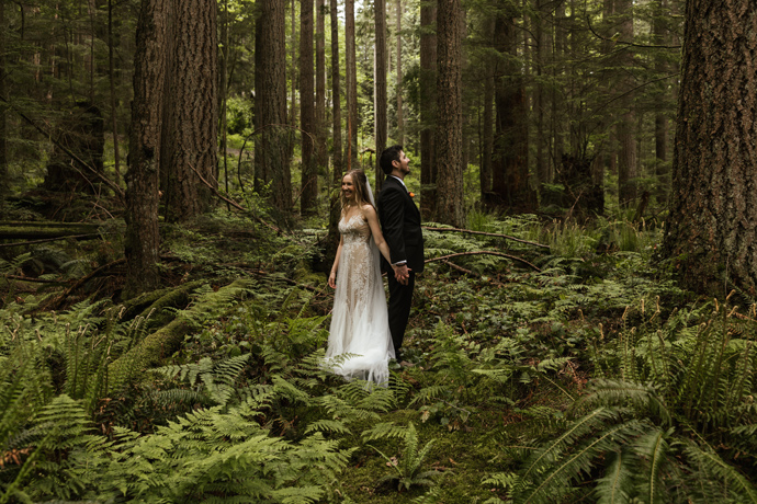 Stanley Park Teahouse Wedding Couple Photographs