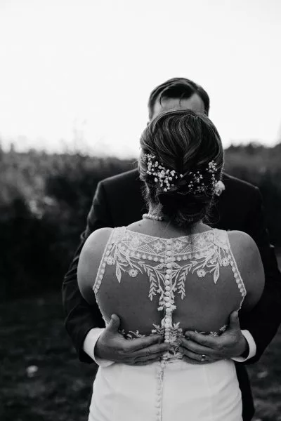 Behind the scenes with a Vancouver wedding photographer
