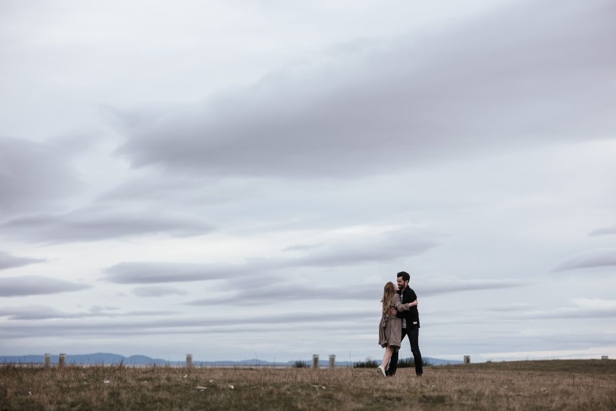 Destination Engagement Session Couple Photoshoot Ideas