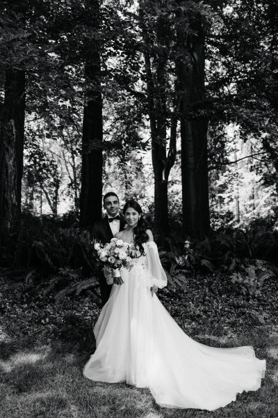 Stanley Park Pavilion Wedding Couple Photography