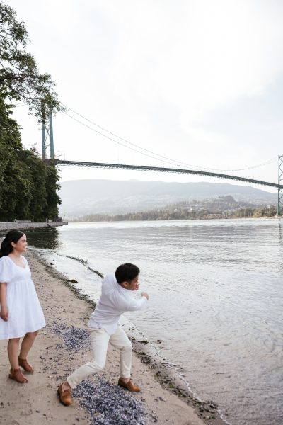 Stanley Park Engagement Beach Photographer