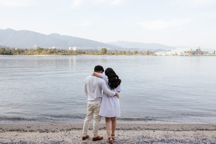 Stanley Park Engagement Couple Beach Photographer