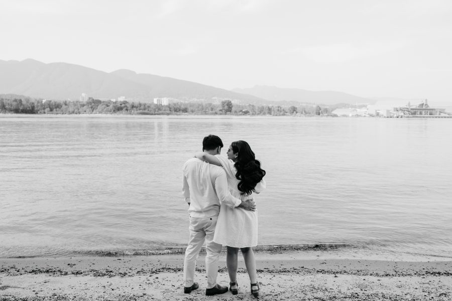 Stanley Park Engagement Couple Beach Photographer