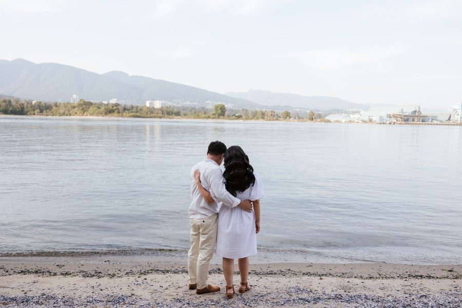 Stanley Park Engagement Couple Beach Photographer