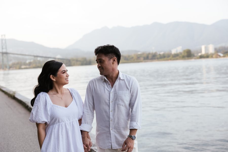 Stanley Park Engagement Couple Beach Photoshoot