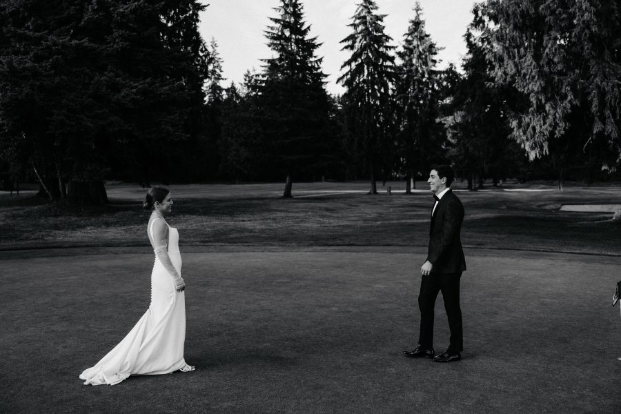 Mariah and Jay's Golf Club Wedding Photoshoot